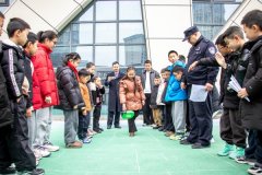 <strong>一艘满载船舶在合川渭沱</strong>