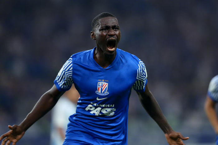 申花德比遭遇伤病困扰 外援伤病成关键挑战