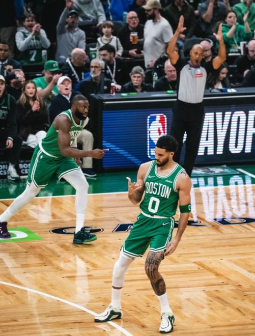 双探花联手角色球员助凯尔特人客场取胜重夺主